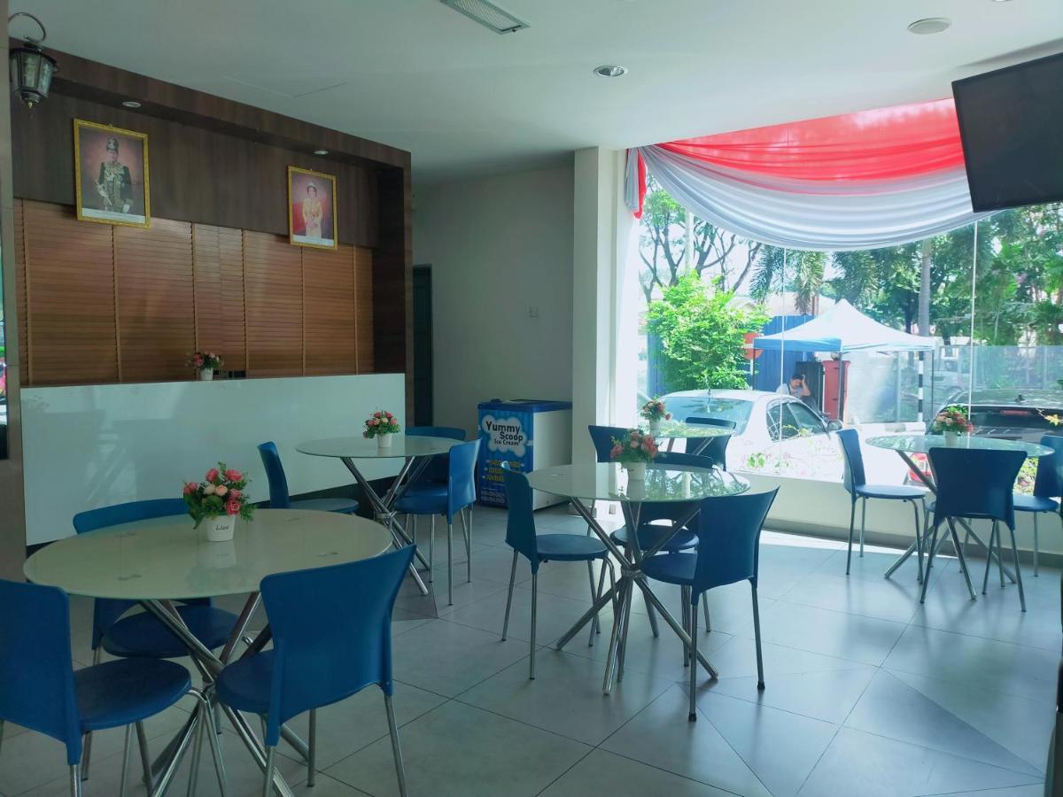 Hotel Darulaman 알로르세타르 외부 사진